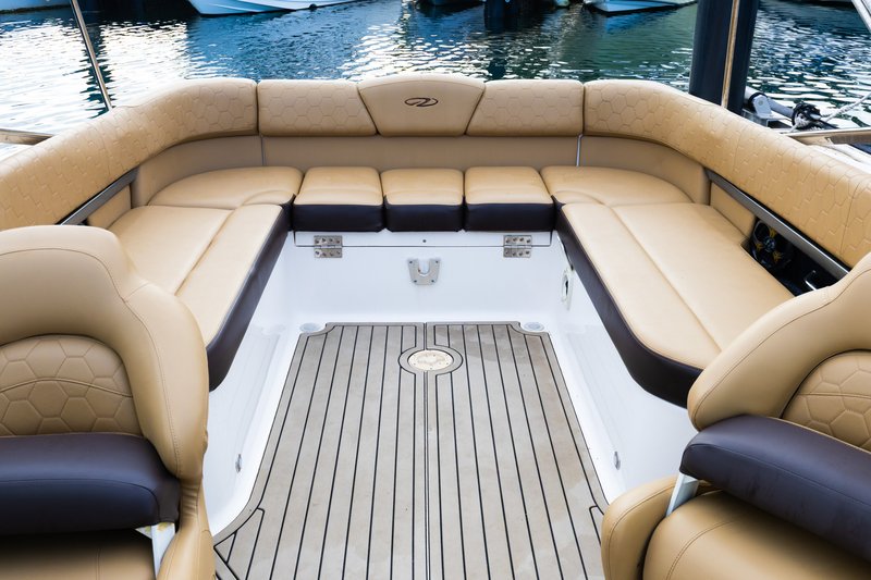 Regal 2500_140525-003