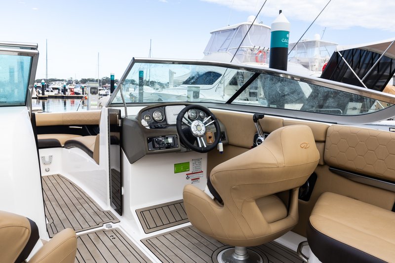 Regal 2500_140525-006