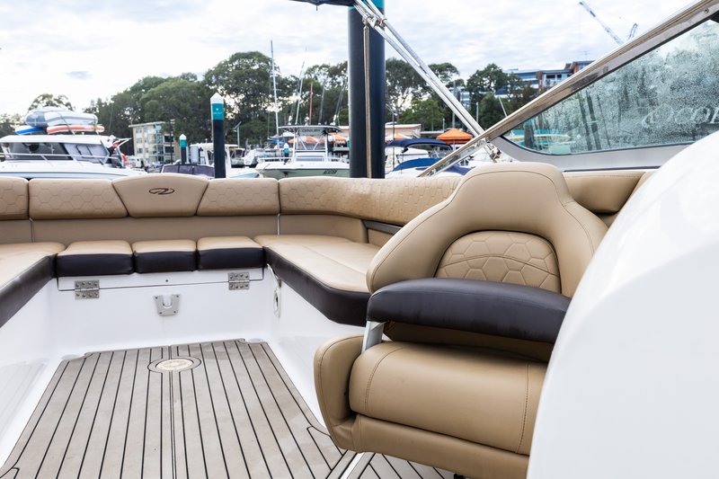 Regal 2500_140525-007