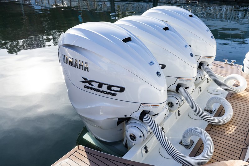 capelli tempest 44 160326-01