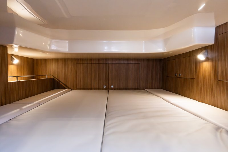 capelli tempest 44 160326-08