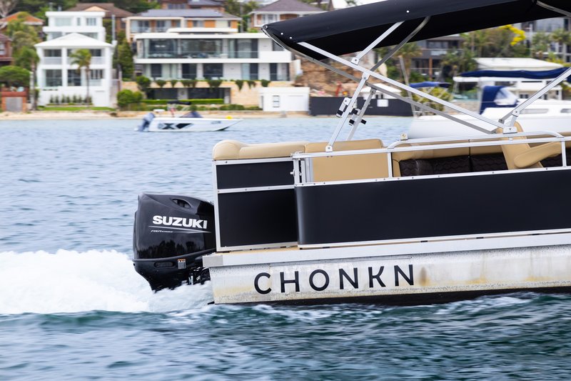 party pontoon 151124-15